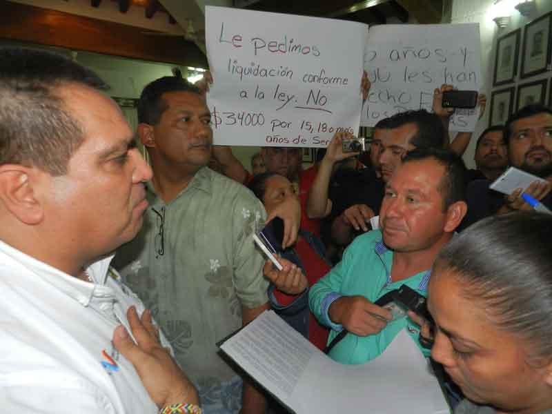 04y053 Yo solo recibí una notificación: Dávalos