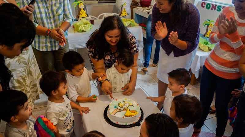 WEB289 Brindan CADI'S asistencia y cuidados a cuatrocientos niños