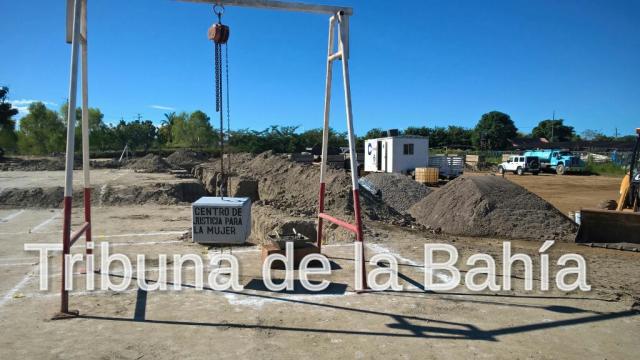 12490234_10208669150710501_1820627849_o Primera piedra del Centro de Justicia de la Mujer y la Sala de Juicios Orales en Bucerías