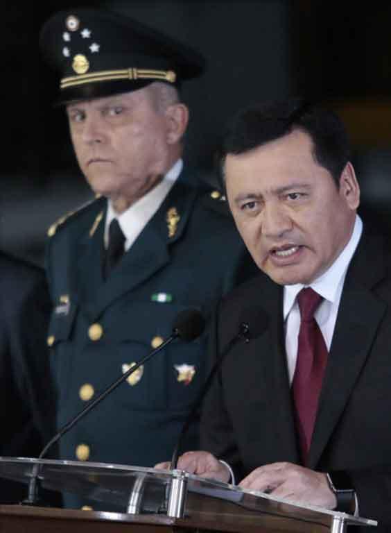 22y23Mxico03 Celebran Osorio y Embajadores