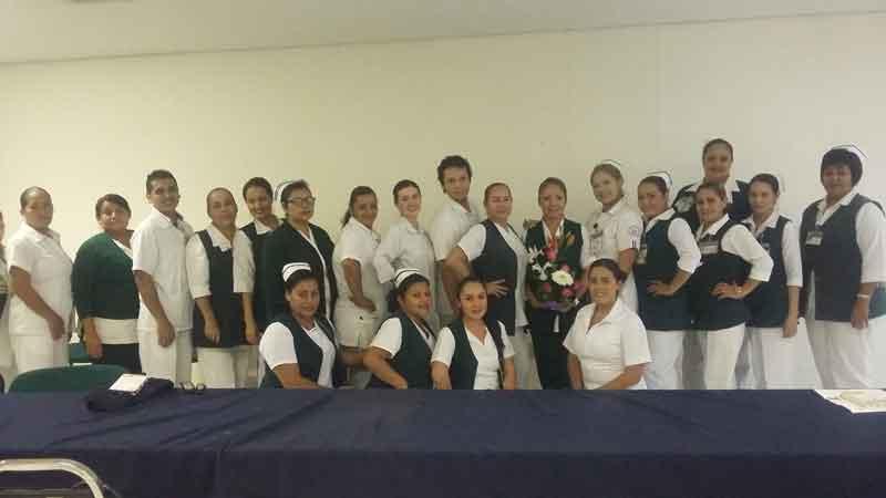 BRENDA-06-NOTA-C-(3) Celebran enfermeras de la clínica 170 su día