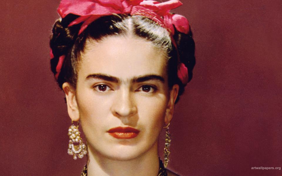 frida Es Frida Kahlo un ícono popular que mantiene el interés del mundo