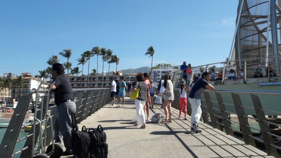 03Bahía Alcanza Puerto Vallarta ocupación del 85%