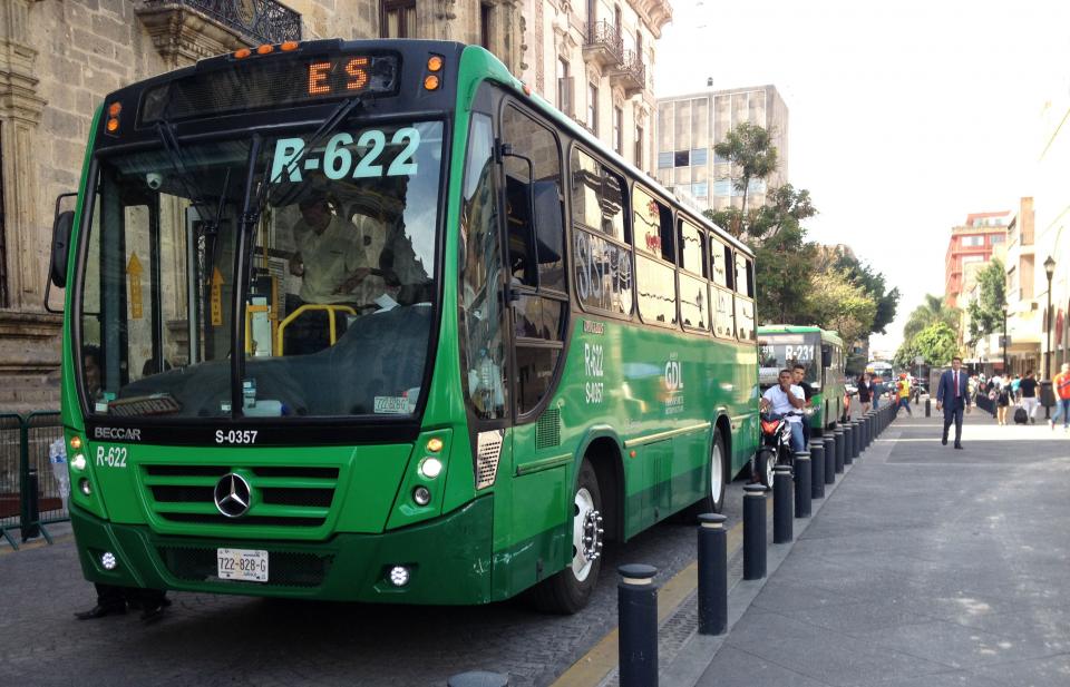 08y09Bahía Tema del Día01 Transporte público pide subsidio a la tarifa ante aumento en combustible