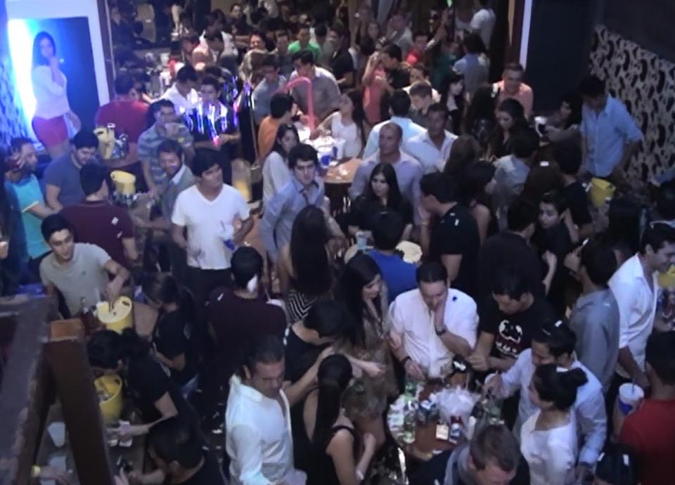 10y11Bahía (3) Un 2017 estable para los centros nocturnos de Puerto Vallarta