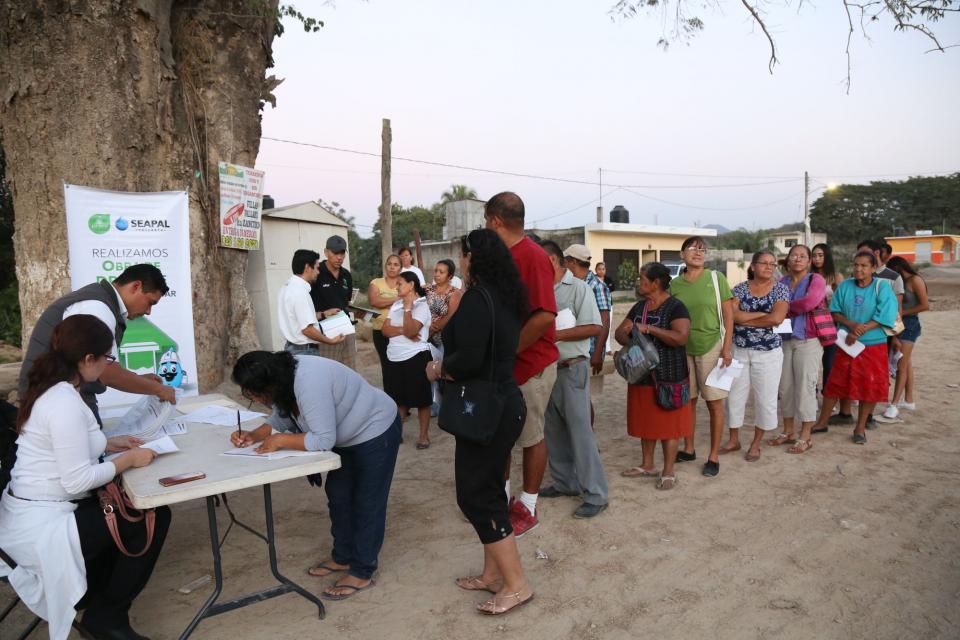 14y15Bahía (3) “En Seapal nos respondieron con hechos”: Sra. Esthela Bobadilla
