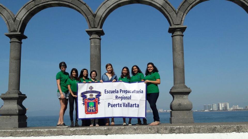 20y21Bahía (1) Reciben estudiantes apoyo para viajar a Canadá