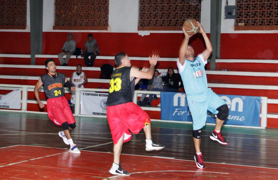 22y23Deportes (7) Derrota Taller Mingo a Albatros