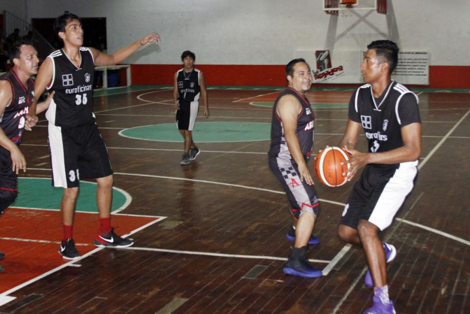 24y25Deportes (5) Marineros derrotan a Albatros