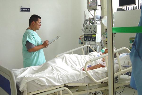 10y11Bahía (1) Cáncer, enfermedad con baja prevalencia en Vallarta: IMSS