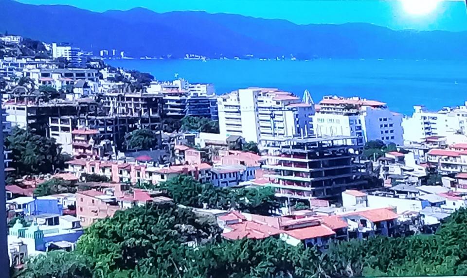 10y11Bahía (1) Proponen estrategias vs crecimiento urbanístico irregular en Puerto Vallarta