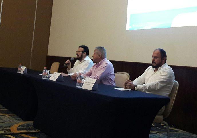 10y11Bahía (2) Arranca diplomado “Reto 2018 para ser más y mejor vallartense”