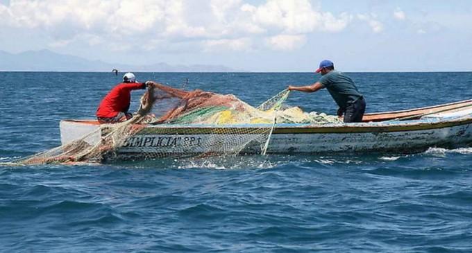 14y15Bahía (2) Mantendría sector pesquero sus precios durante la cuaresma, aquí