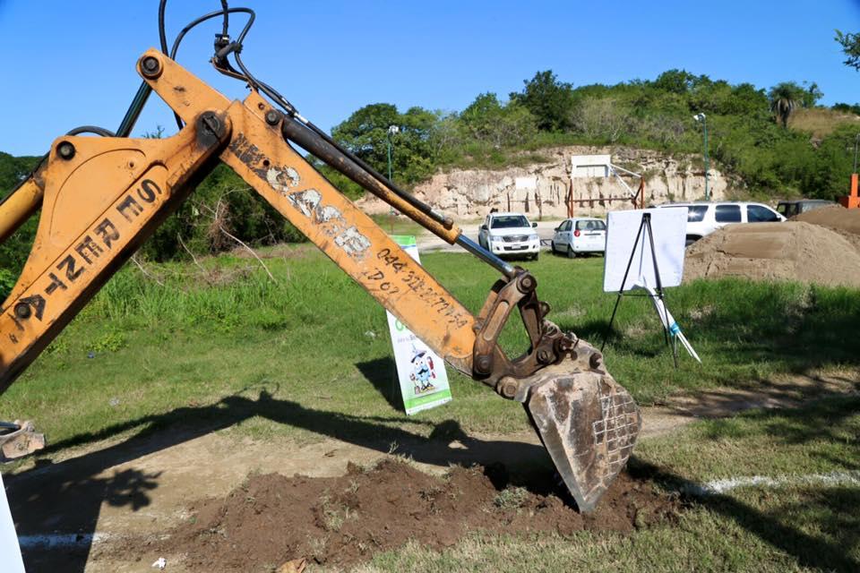 18y19Bahía (3) Realiza Seapal 265 obras de agua potable y drenaje en 5 años de trabajo