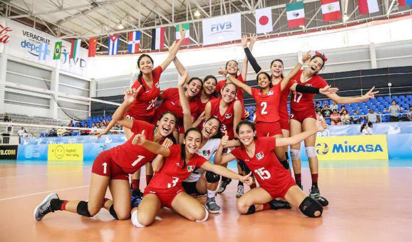 24y25Deportes (2) VALLARTENSES RUMBO A OLIMPIADA Ganan estatal de voleibol de playa Sosa y González