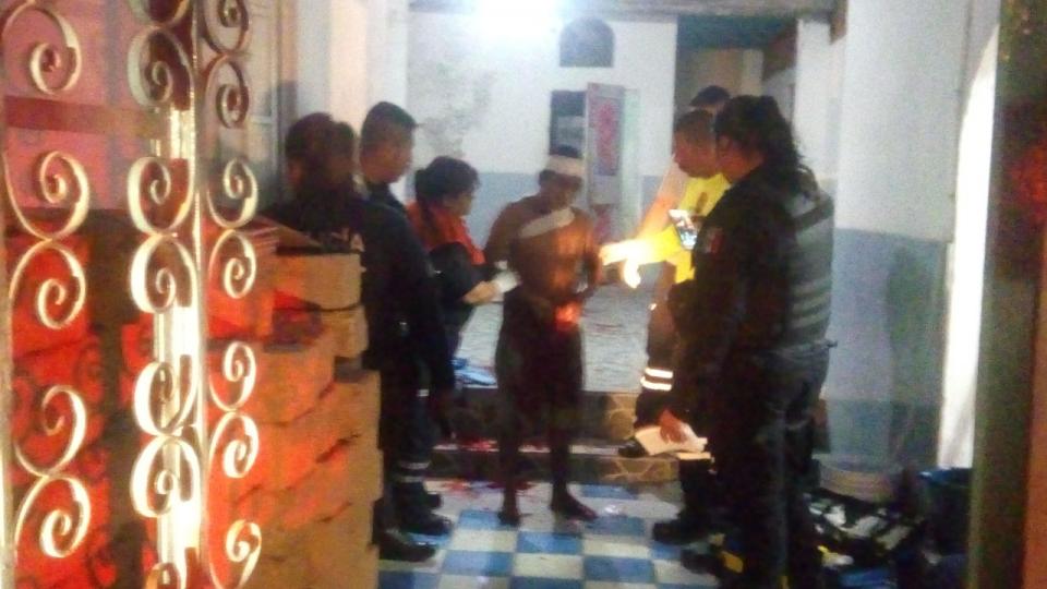 28y29Sucesos (7) Con cebollero, su vecino lo agredió