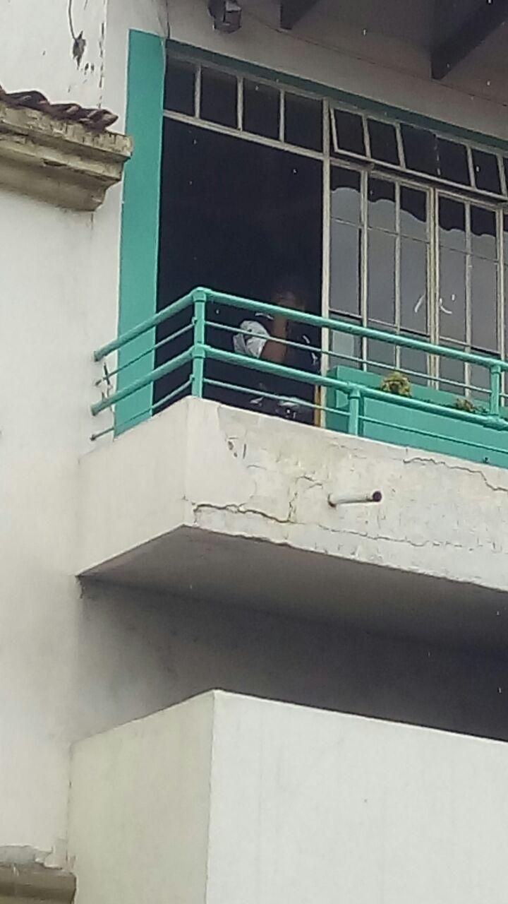 30y31Sucesos (1) Se colgó en habitación de un hostel en el centro