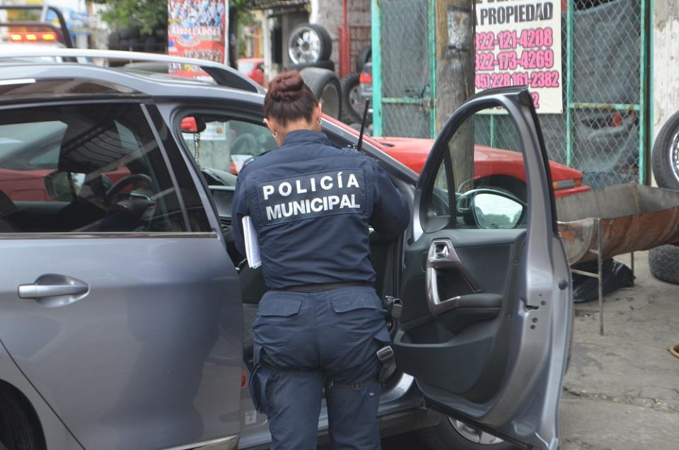 30y31Sucesos (13) Roban “poncha llantas” $34 mil