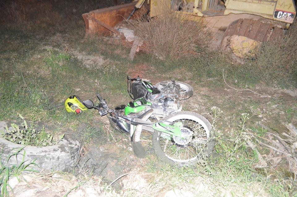 30y31Sucesos (9) Choca motociclista al ser perseguido