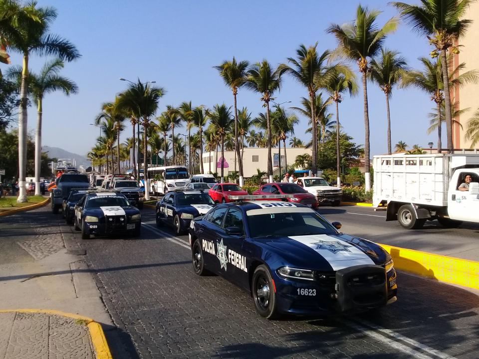 03Bahía Emite Tránsito a recomendaciones a vacacionistas al usar carreteras