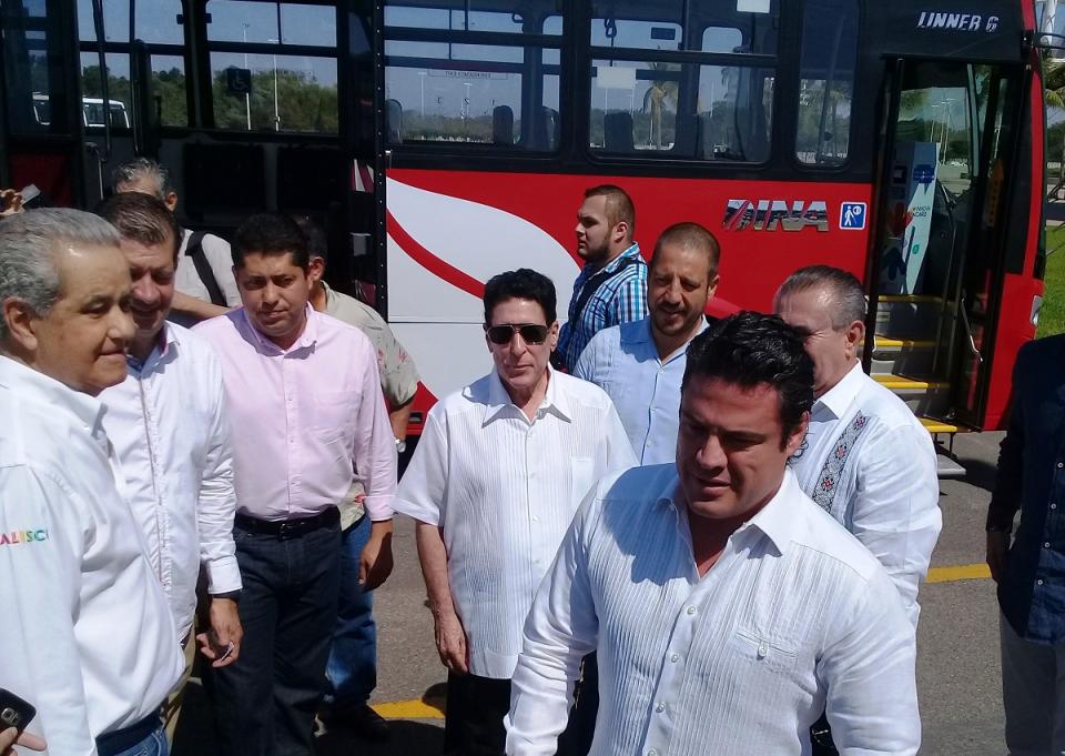 08y09Bahía (1) ANUNCIAN “ARRANQUE” DEL TRANSPORTE ¿Dónde están los nuevos camiones?