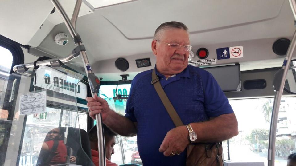 08y09Bahía (1) BUSCAN SOCIALIZAR EL TEMA Inicia a operar con pocas unidades el nuevo transporte público