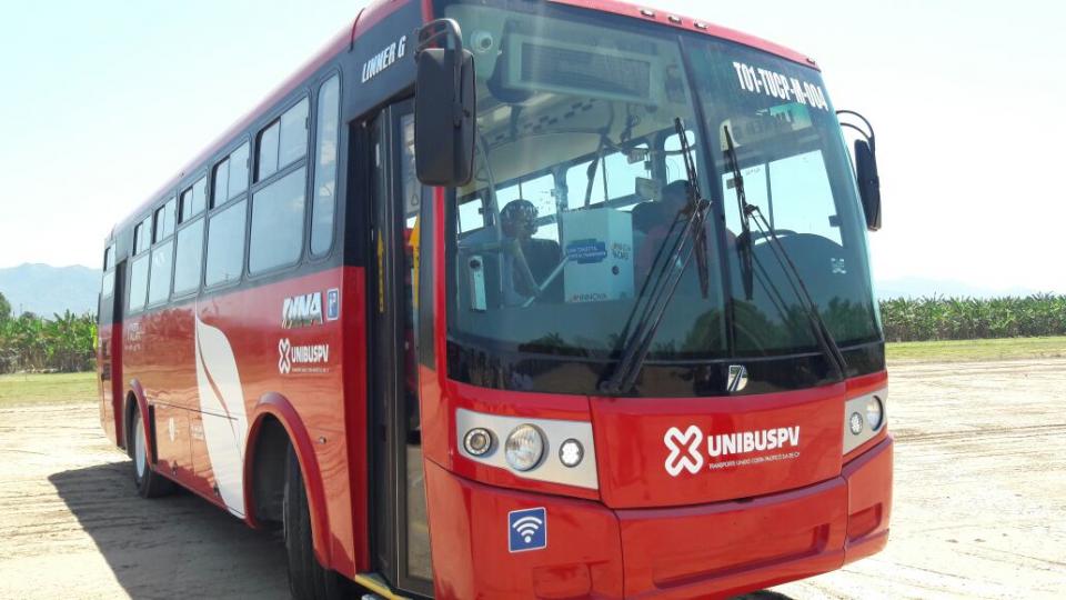 08y09Bahía (4) Capacitan a choferes para el nuevo sistema de transporte en PV