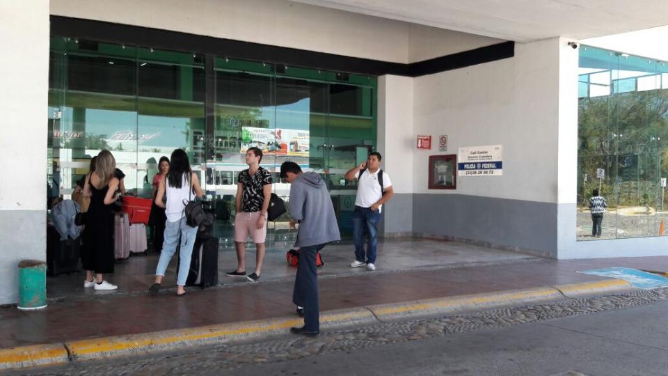 10y11Bahía (1) Turistas siguen llegando a Vallarta para disfrutar de las vacaciones