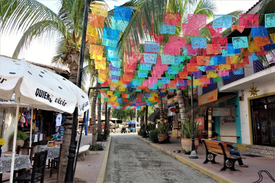 10y11Bahía (4) Emprende OROMAPAS saneamiento en Sayulita