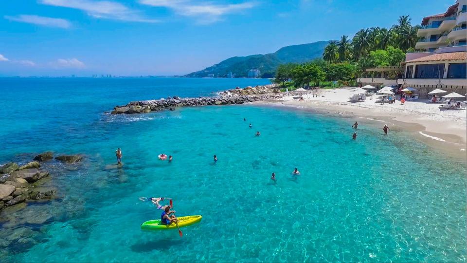 10y11Bahía (5) Afirman que las playas de Jalisco son aptas para uso recreativo
