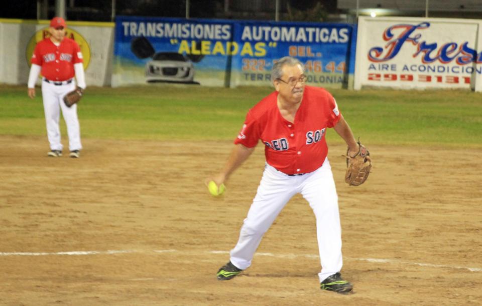 24y25Deportes (1) LISTAS LAS SEMIFINALES… Hípica y Dugout… ¡fuera!