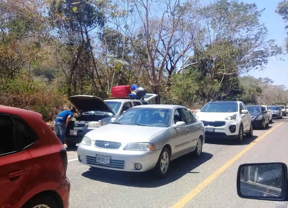 10y11Bahía (1) Detuvo vialidad más de 60 personas en alcoholímetro; continuará esta semana