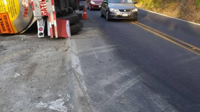 30Sucesos (1) LUTO EN PROTECCIÓN CIVIL NAYARIT… Rinden homenaje en Tepic a bombero fallecido