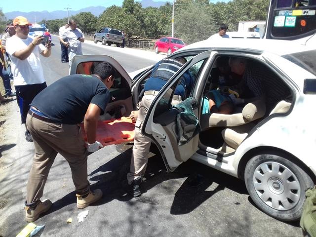 30y31Bahía03 Fuerte accidente en San José del Valle