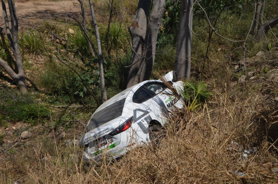30y31Sucesos (9) Se quedó dormido y se fue a un canal