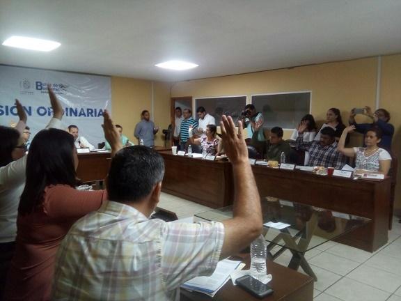 16y17Bahía (1) Aprueba cabildo, dotar de internet gratuito, algunos espacios públicos