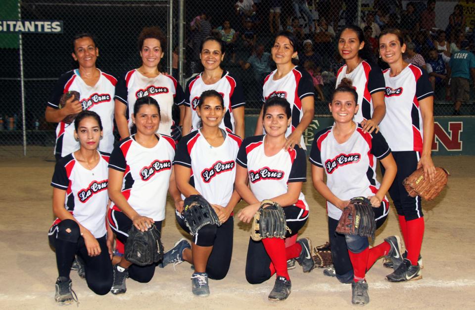 22y23Deportes (1) EN LA PRIMERA FUERZA FEMENIL… La Cruz ¡es campeón!