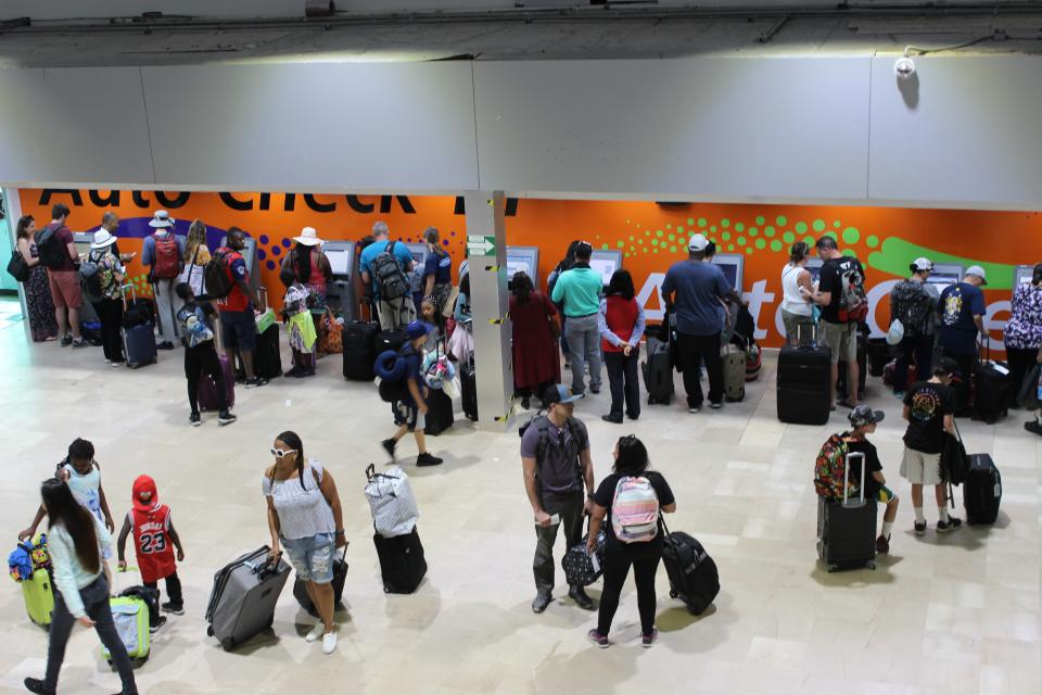 10y11Bahía (4) En crecimiento el tráfico de pasajeros del Aeropuerto Internacional de PV