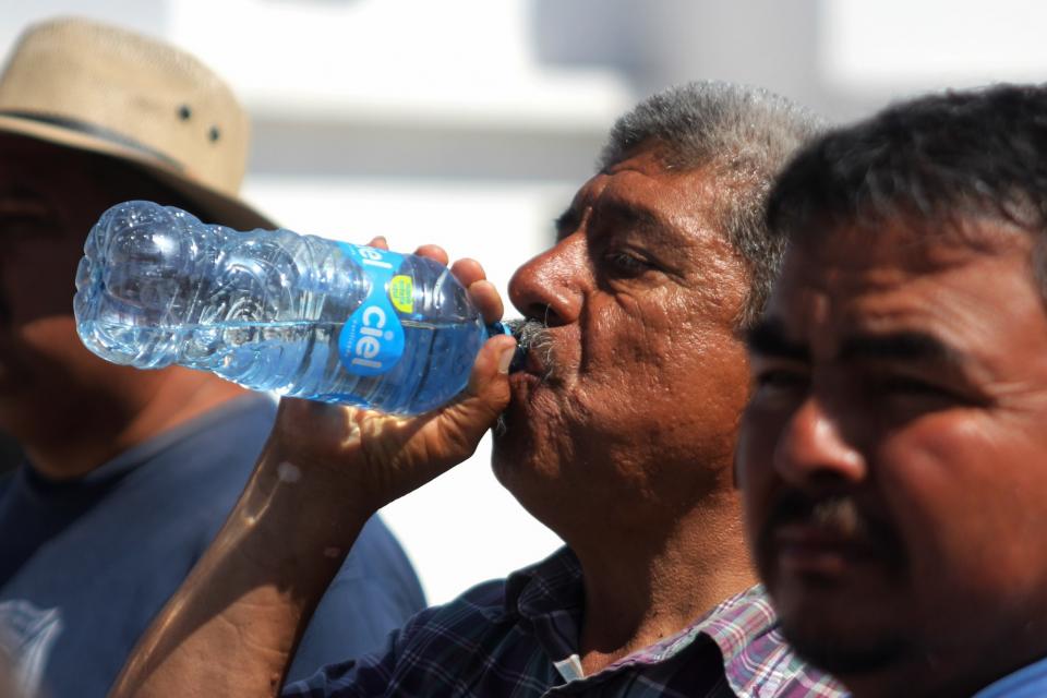 12y13Bahía (4) Calor intenso durará hasta septiembre, alerta especialista
