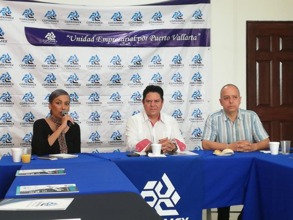 12y13Bahía (6) Se unen empresarios para un Tratado de Libre de Comercio justo