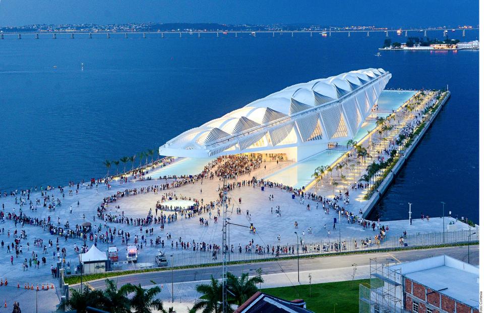 16y17La Entrevista (2) SANTIAGO CALATRAVA… “La arquitectura es testigo de su época”