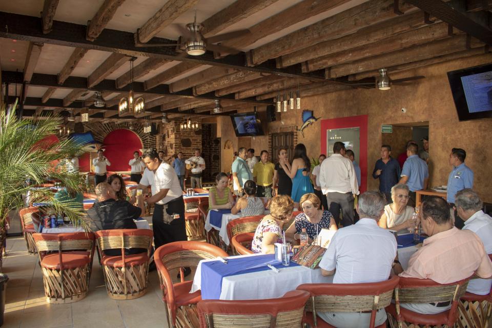 16y17La Mesa Puesta (1) Llegó para mandar: Restaurante El Patrón