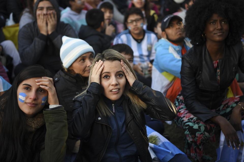 ARGENTINA-FBL-WC-2018-ARG-CRO Dolido por revés, Sampaoli asume responsabilidad total