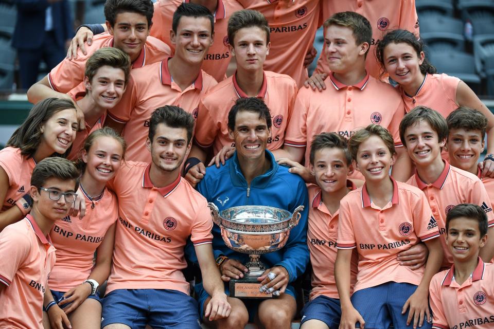 TENNIS-FRA-OPEN-MEN-FINAL-TROPHY Nadal se puso su undécima corona de Roland Garros