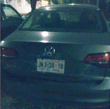 30Sucesos (1) Recuperan Jetta robado en Tamarindos