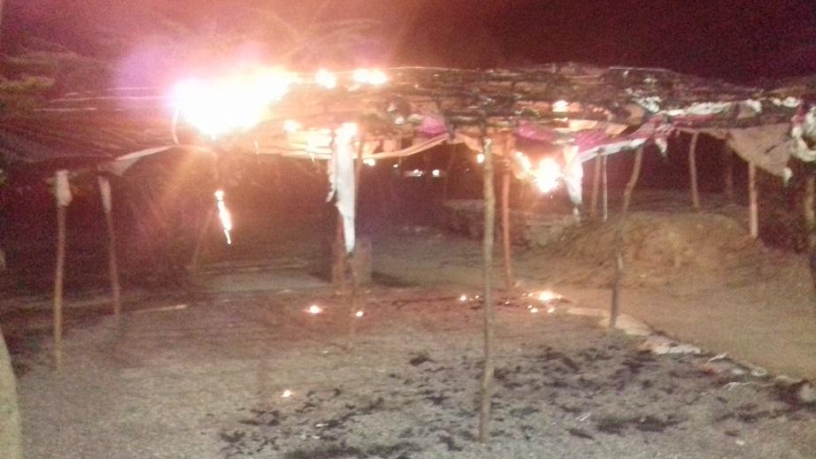 30Sucesos (3) Se incendia puesto en Jardines del Sol