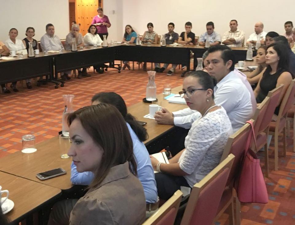 12y13Bahía (1) Se proyectan aumento de ventas en los restaurantes de PV por vacaciones