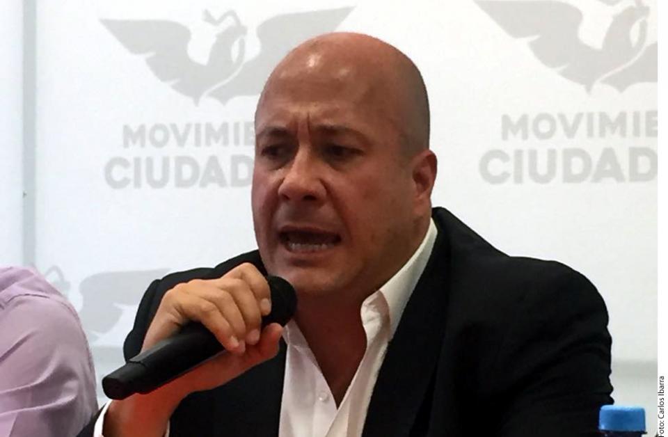12y13Bahía (3) Urge una reestructuración educativa: Ruperto Andrade