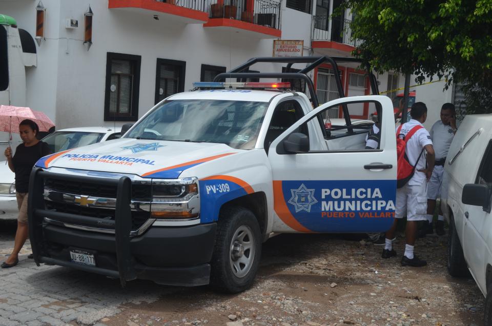 30y31Sucesos (1) Tras discutir con su mamá, se cortó las venas, pero vive