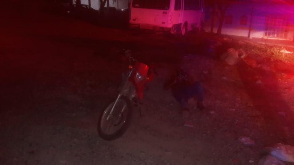 lupillo2 (1) Derrapa en motocicleta y queda inconsciente